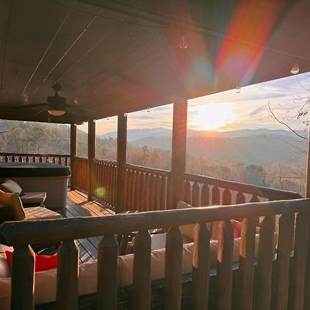 Smoky Paws - Exceptional Cabin, Stunning Mountain Views, Hot Tub, Tranquil, Gigabit Internet, Free L2 Ev Pigeon Forge Exteriér fotografie